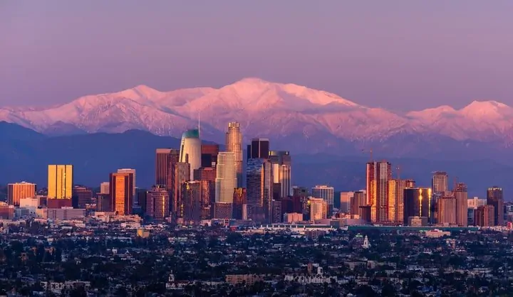 Los Angeles $38 Tourism Wage Law: What It Means for Small Hotels, Workers & the Industry